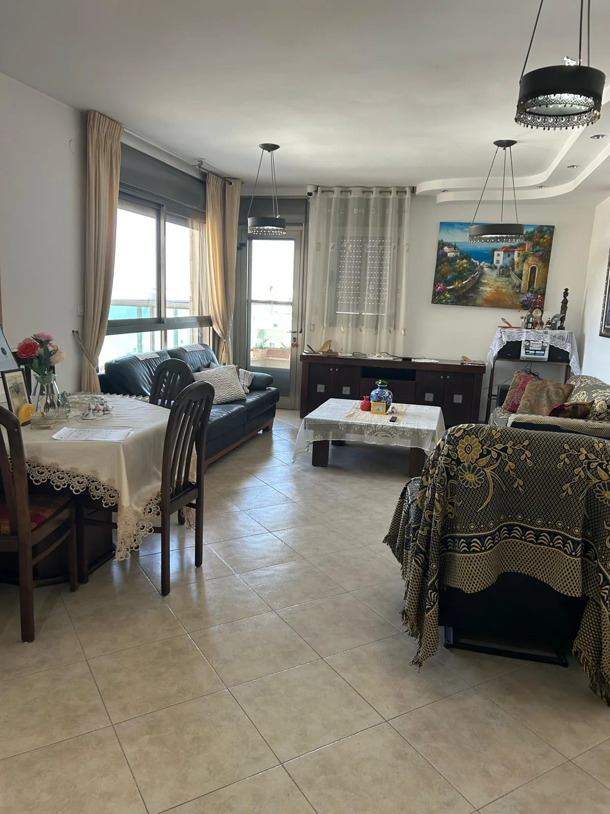 דירת 4 חדרים ברחוב מורן
