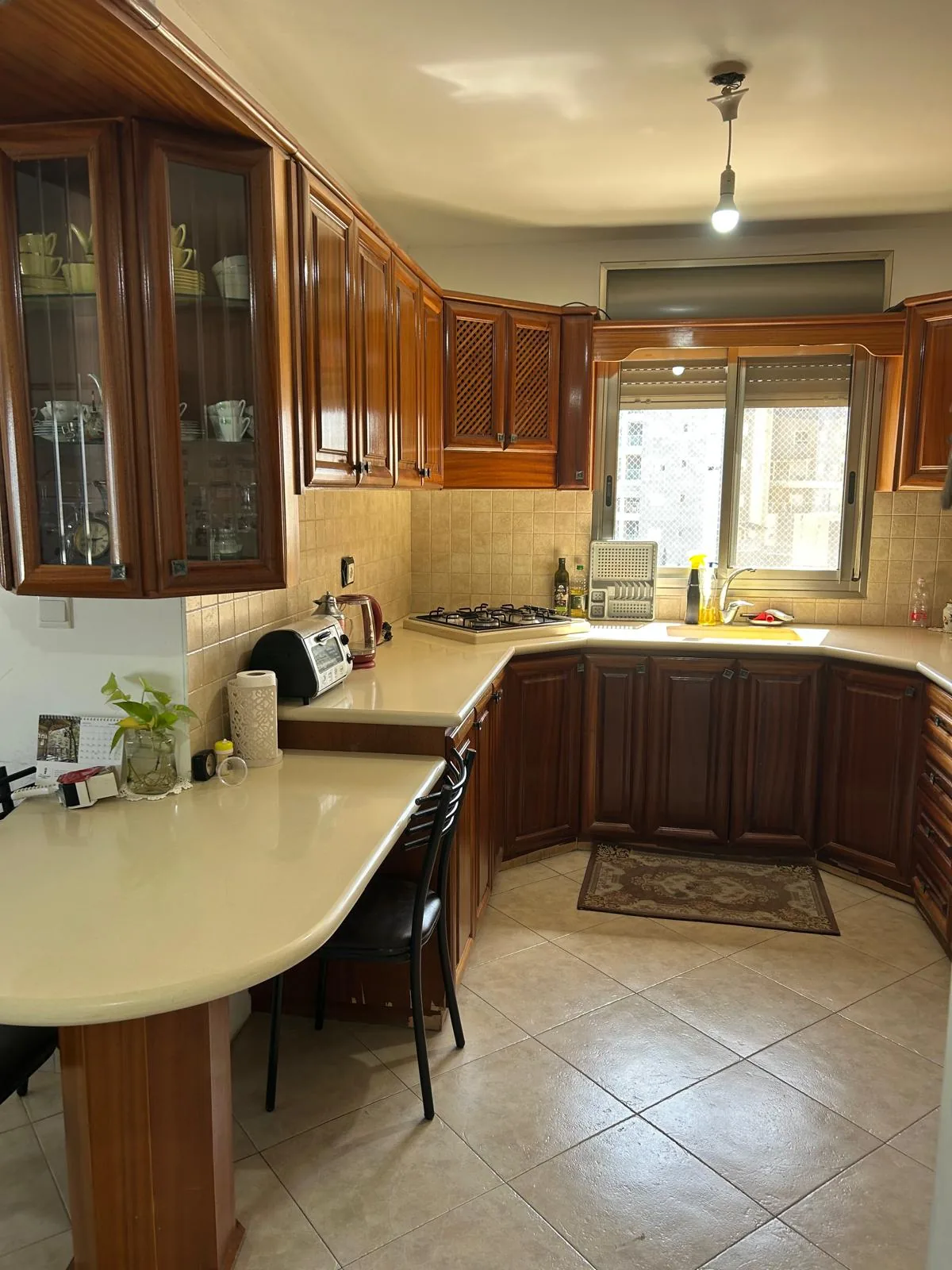 דירת 4 חדרים ברחוב מורן - גלריית הנכס