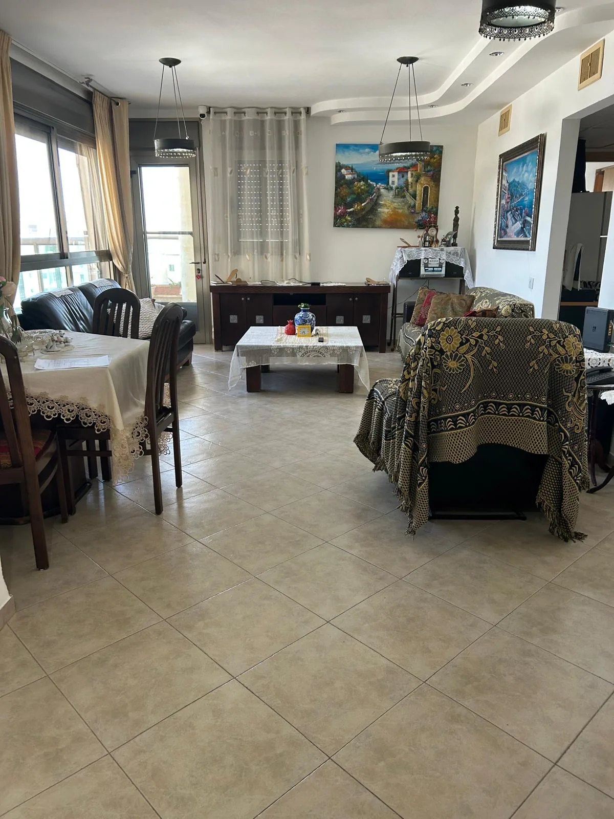דירת 4 חדרים ברחוב מורן - גלריית הנכס